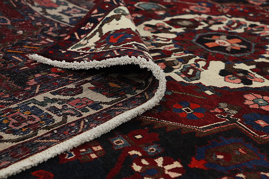 Bakhtiari Perser Teppich 318x208 - Abbildung 4