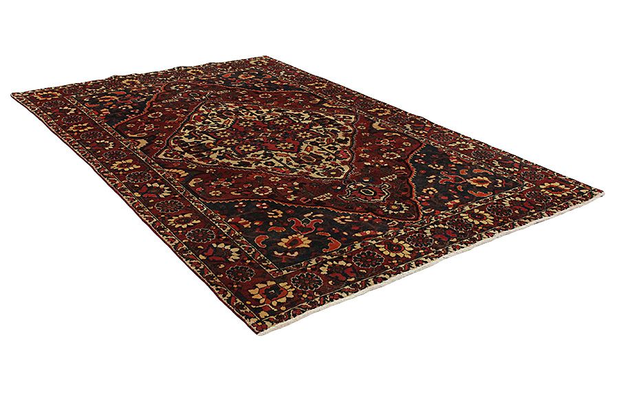 Bakhtiari Perser Teppich 300x205 - Abbildung 1